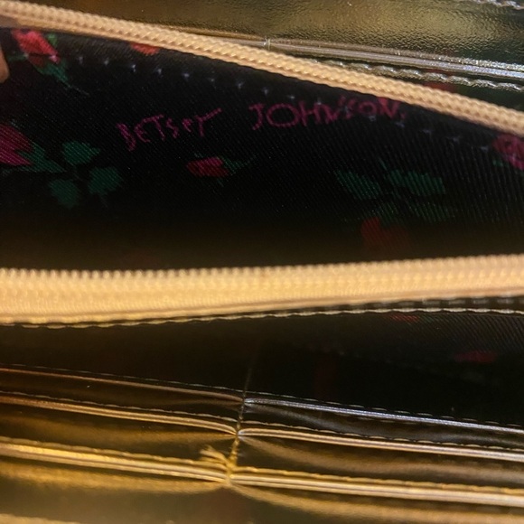 Betsy Johnson small shoulder bag - Picture 11 of 13